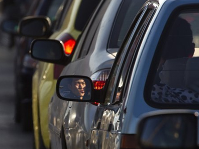 Τρέχουν να αγοράσουν αυτοκίνητα οι Πορτογάλοι